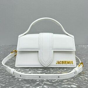 Jacquemus Le grand Bambino Crossbody flap bag
